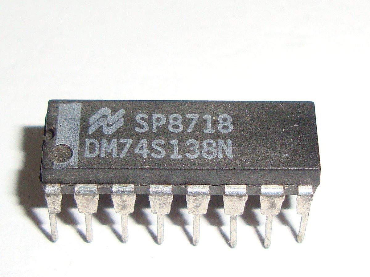 74S138: 16P 3 to 8 Line Decoder/Demultiplexer