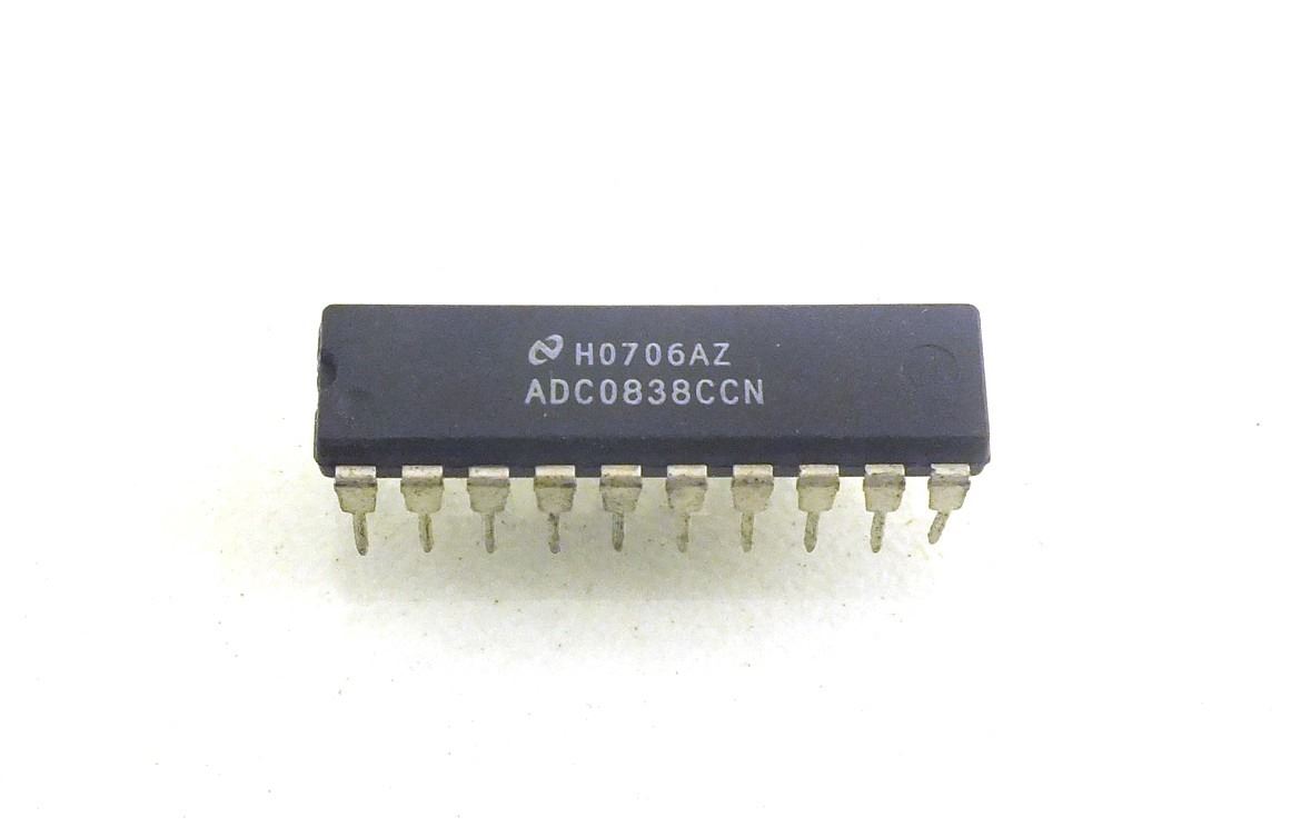 ADC0838ACN: 20PIN 8BIT SERIAL I/O A/D CONVERTER