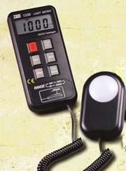 TES-1336: DATALOGGING METER (RS-232)