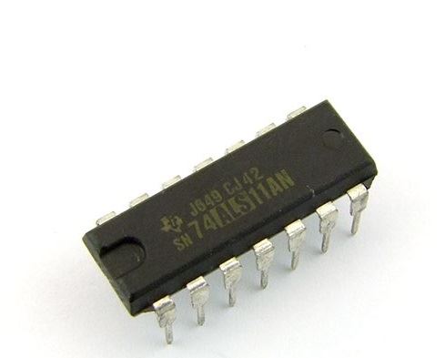 74ALS11: 14P Triple 3 input AND Gate