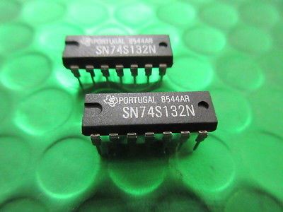 74S132: 14P Quad 2 input Schmitt Trigger