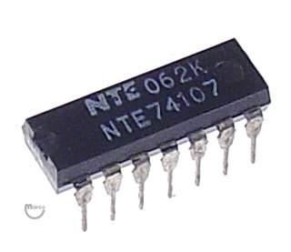 74107: 14P Dual JK Flip-Flop with Clear
