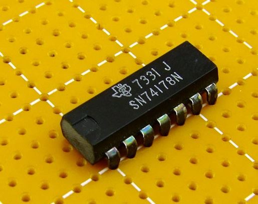 74178: 14P 4 Bit Universal Shift Register