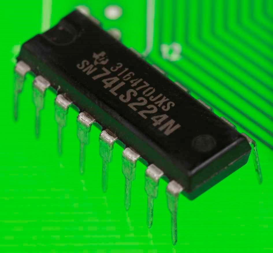 74LS224: 16 X 4 ASYNCHR FIFO